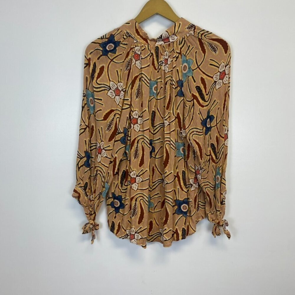 Christian Sirano Floral Blouse - Picture 11 of 12